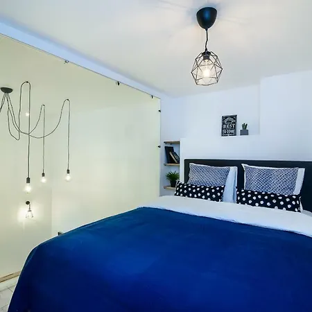 Old Town Loft Apartment *